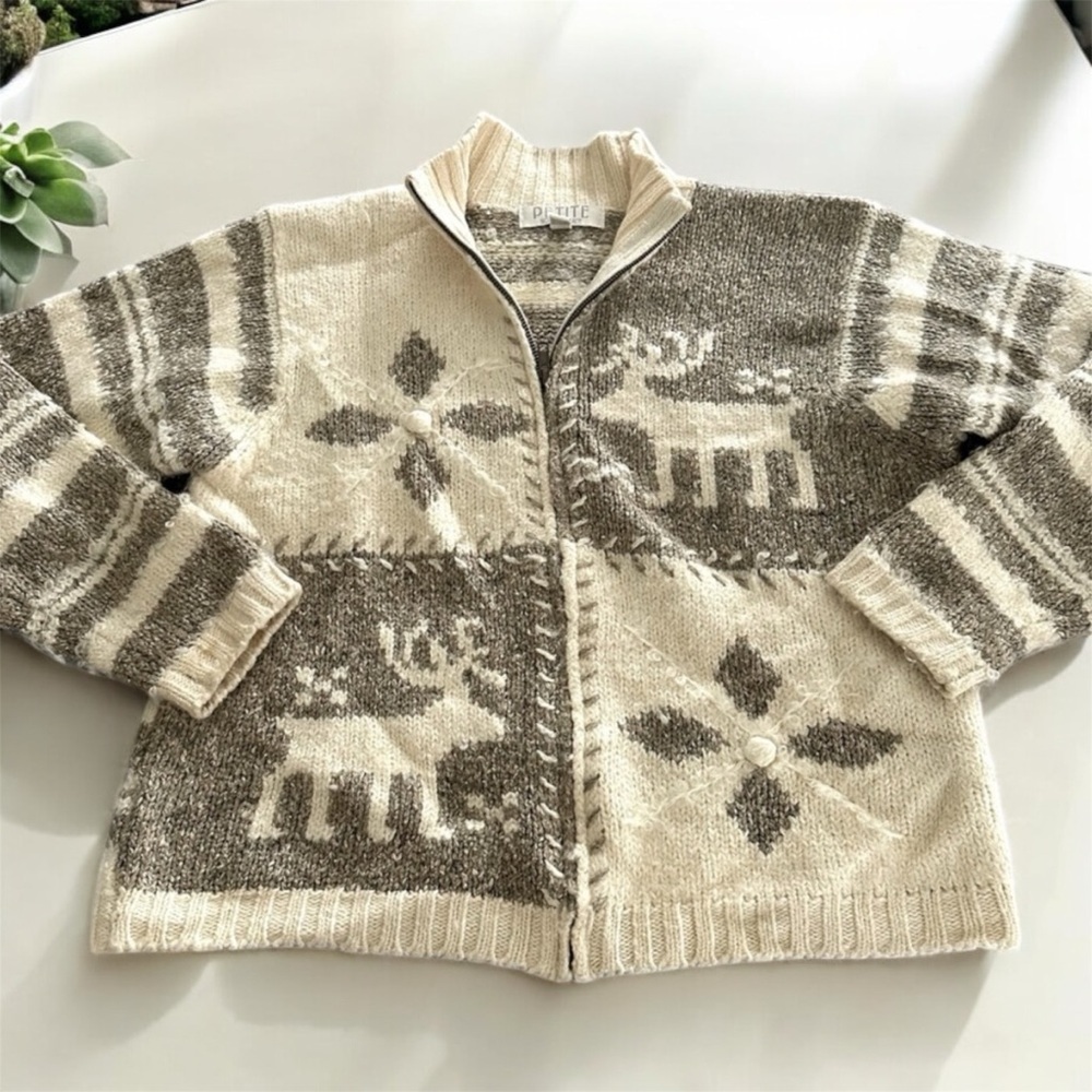 Cozy Zip-Front Nordic Moose Sweater Jacket - Cream & Taupe